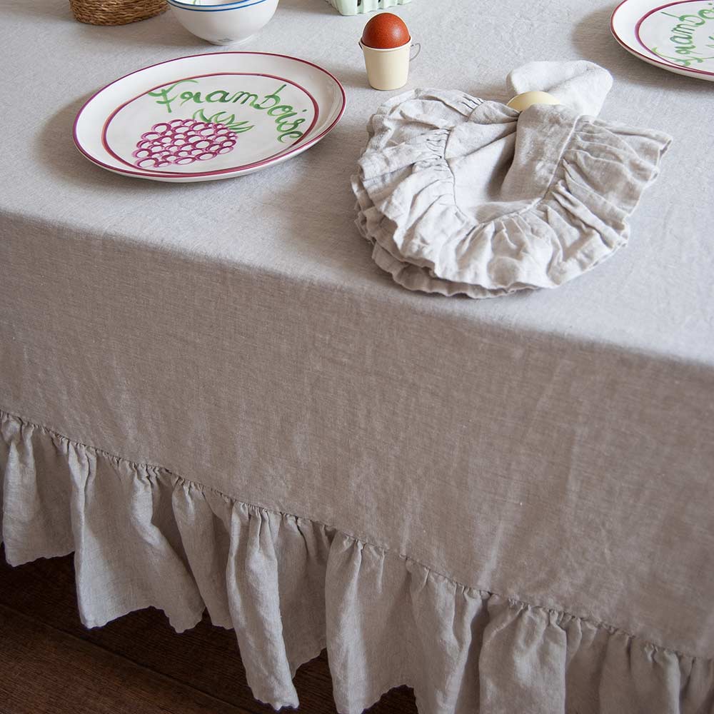 Mistral Drape Ruffled Linen Tablecloth: Brume (Natural)