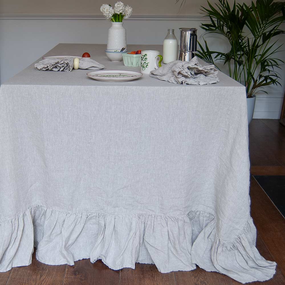 Mistral Drape Ruffled Linen Tablecloth: Brume (Natural)